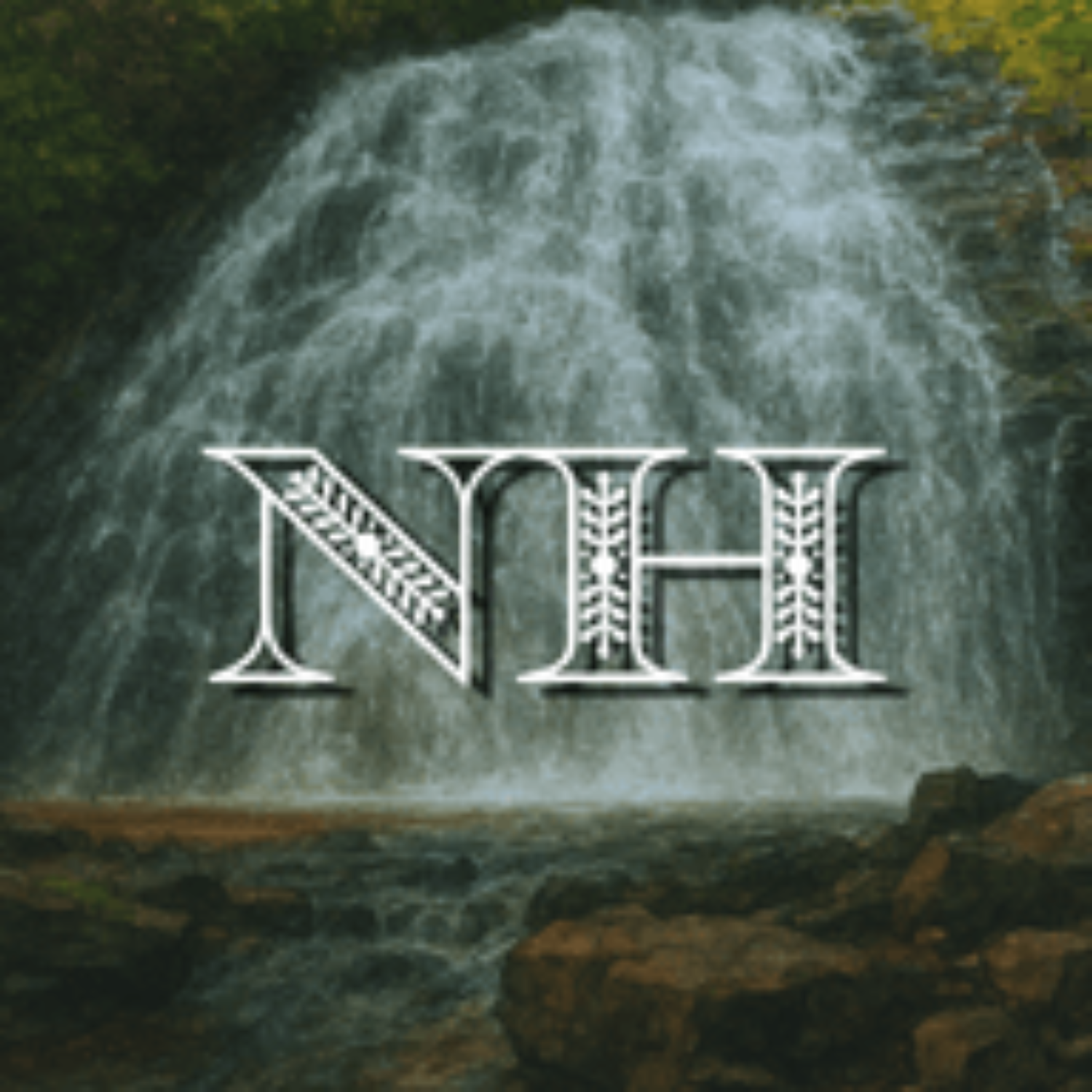 NaiwenHollow