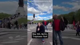 German Russians celebrating 9 May in Berlin