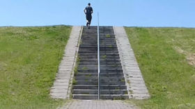 Hubarbeit am Nordseedeich