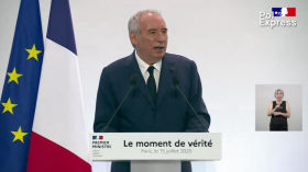 Bayrou et son budget : LA GROSSE ENFUMADE